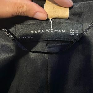 Zara Flowy Blazer (Black)